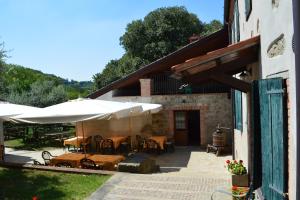 A garden outside Colle Del Barbarossa