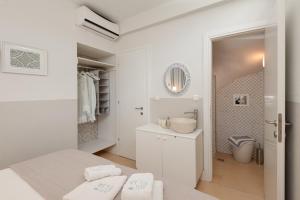 Koupelna v ubytování Akti Elia Villas Beachfront Chalkidiki