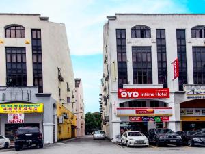 Gallery image of Super OYO 251 Intime Hotel in Kuala Lumpur