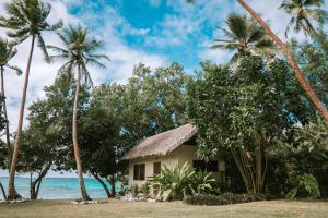 Galeriebild der Unterkunft Whispering Palms - Absolute Beachfront Villas in Port Vila