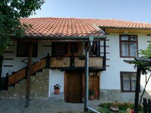 Budova, kde se vila nachází