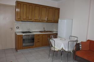 Cucina o angolo cottura di Amal Vlora Apartament