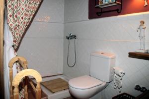 Ванна кімната в Salardu centro atico duplex NA