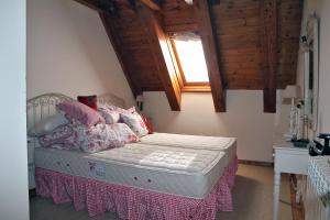 Ліжко або ліжка в номері Salardu centro atico duplex NA