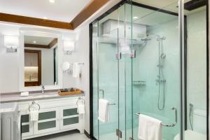 Bilik mandi di Kantharyar Serviced Apartment