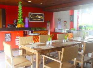 Restaurace v ubytování Savvoya Hotel Seminyak