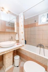 Fotografie z fotogalerie ubytování ''Cactus'' Traditional house v destinaci Vólax + 2 fotografie
