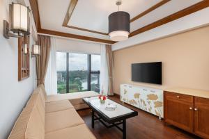 Televisyen dan/atau pusat hiburan di Kantharyar Serviced Apartment