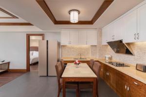 Dapur atau dapur kecil di Kantharyar Serviced Apartment