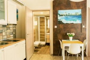 A bathroom at Raday Patio