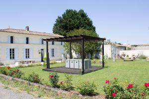 Gallery image of Le Charhido in Saint-Fort-sur-Gironde