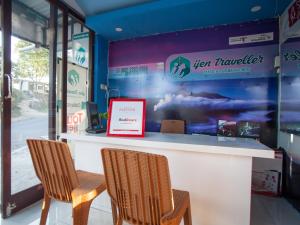 Fotografie z fotogalerie ubytování RedDoorz near Banyuwangi Kota Train Station v destinaci Banyuwangi