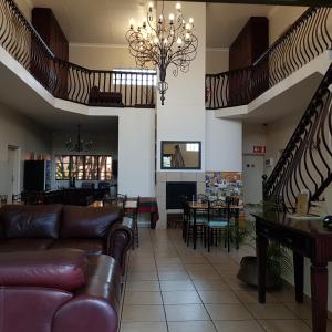 Gallery image of Falling Feather Inn in Pretoria