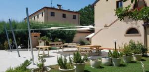A garden outside Villa Belfiore