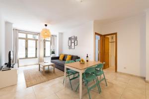 Posezení v ubytování Surf Beach Canteras -Parking-Wifi By CanariasGetaway