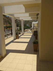 Gallery image of Sunrise Beauty by Zavolas Family - Limni Z3 in Karpathos Town