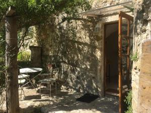 Photo de la galerie de l'établissement Chateau de la Bastide, à Goudargues 21 autres photos