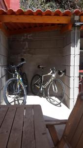 Jízda na kole v ubytování Chalet Ruta Las Lagunetas nebo okolí