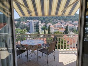 Balkón nebo terasa v ubytování Apartment Sandra FREE PRIVATE PARKING