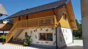 Budova, kde se apartmán nachází