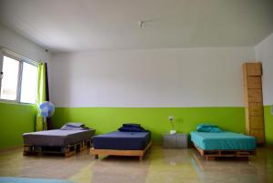 Area soggiorno di Meeting Point- Tarrafal Center, also in Praia & Fogo-NO CASH ACCEPTED