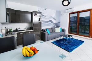 Kuchyňa alebo kuchynka v ubytovaní erApartments Oxygen Residence
