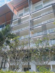 Budova, kde se aparthotel nachází