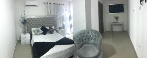Ein Sitzbereich in der Unterkunft Hotel Platinum Barranquilla