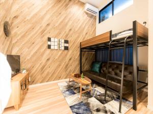 Χώρος καθιστικού στο TRIP POD YOSHIZUKA C