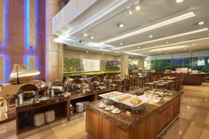 Comida no hotel ou em algum lugar perto