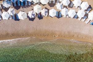 Blick auf Blue Waves Resort aus der Vogelperspektive