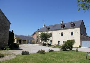 Photo de la galerie de l'établissement chambres d'hôtes de Létanville, à Grandcamp-Maisy