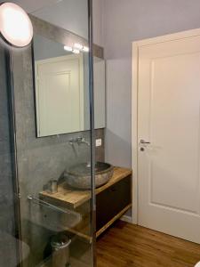 A bathroom at Borgo Al Tempo Perduto