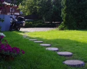 Zahrada ubytování Villand Hotel with Free Private Parking and Self Check In