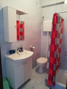Koupelna v ubytování Apartments Alexa