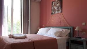 A bed or beds in a room at Nicol's Casetta