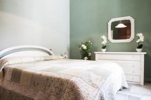 Gallery image of Agriturismo La Logia du Scurnoto in Zeri +11 photos