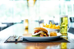 Essen im Hotel oder in der Nähe