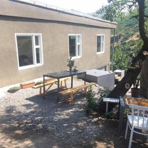 Fotografie z fotogalerie ubytování NNN Guest House v destinaci Goris