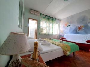 Gallery image of Guest House Prskalo in Makarska