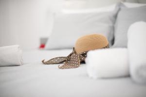 Postel nebo postele na pokoji v ubytování Skalidis Apartments Stalis