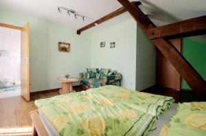 Postel nebo postele na pokoji v ubytování Pension Kuhn