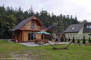 Jardí fora de Sosenka - całoroczne domki rekreacyjne