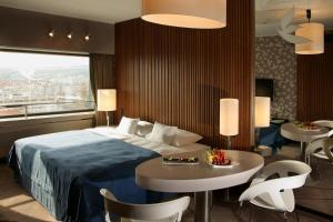 Postel nebo postele na pokoji v ubytování Hotel Yasmin Košice
