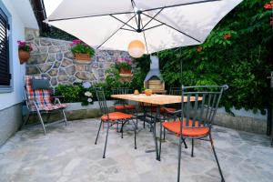 Patio nebo venkovní prostory v ubytování Apartment Ivone - 5 STARS