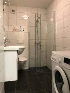 Kylpyhuone majoituspaikassa Urban Hostel Bryggen