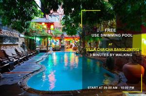 a picture of a swimming pool at a villa chakra balaji bangalore at Villa Cha-Cha Khaosan Rambuttri in Bangkok