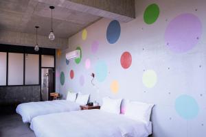 Ένα ή περισσότερα κρεβάτια σε δωμάτιο στο Relaxing Hotel