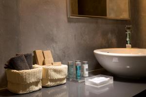Ένα μπάνιο στο Avaton Resort And Spa 