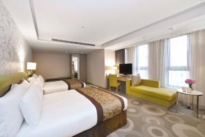 TV a/nebo společenská místnost v ubytování Fullon Hotel Kaohsiung